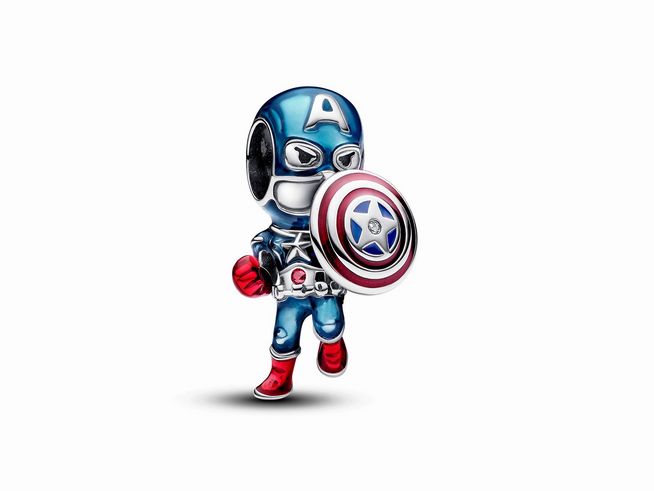 Charm von Captain America aus Silber mit blauen Zirkonia, zeigt eine laufende Figur mit Schild und charakteristischer Uniform in Blau und Rot, von Pandora Marvel.