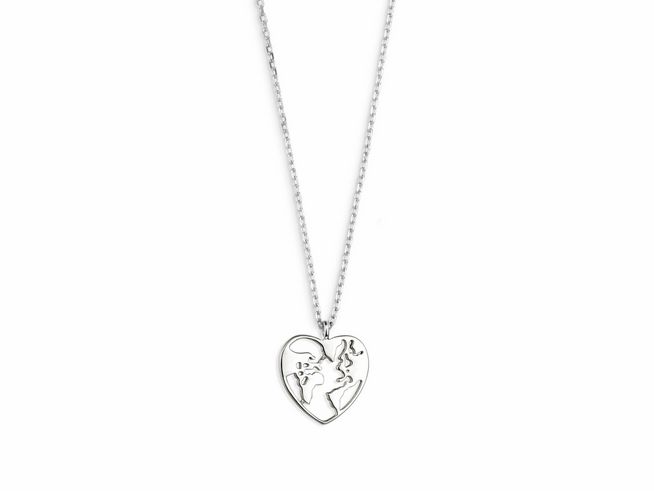 Xenox Sterling Silber Kette XS3171 mit einer Länge von 40-45 cm, WANDERLUST Ankerkette, präsentiert einen Herzanhänger in Form der Weltkarte, elegant und bedeutungsvoll.