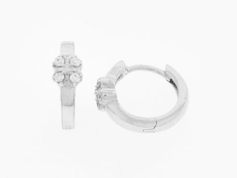 Silber Creolen mit Kleeblatt-Motiv, rhodiniert, besetzt mit klaren Zirkonias, Durchmesser 1,2 cm, von Juwelier Harnisch, geeignet für Kinder.