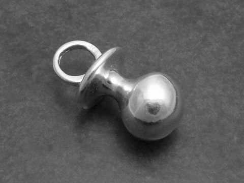 Silber Anhänger Schnuller massiv für Kinder, Hersteller Juwelier Harnisch, elegant und kindgerecht gestaltet, ideal als zierlicher Schmuck oder Geschenk für die Kleinen.