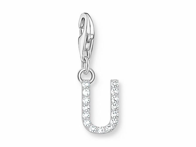Charm-Anhänger von Thomas Sabo in Silber mit funkelndem Buchstaben U, verziert mit weißen Zirkonia. Ideal für personalisierte Schmuckstücke und Geschenkanlässe.