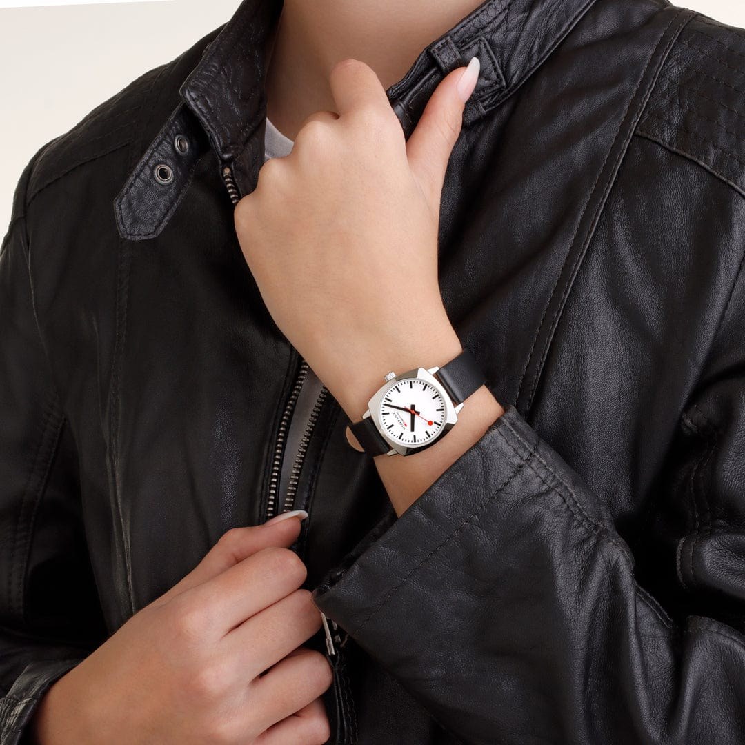 Mondaine Cushion - MSL.31110.LBV - 31 mm - Armbanduhr – Ansicht 3