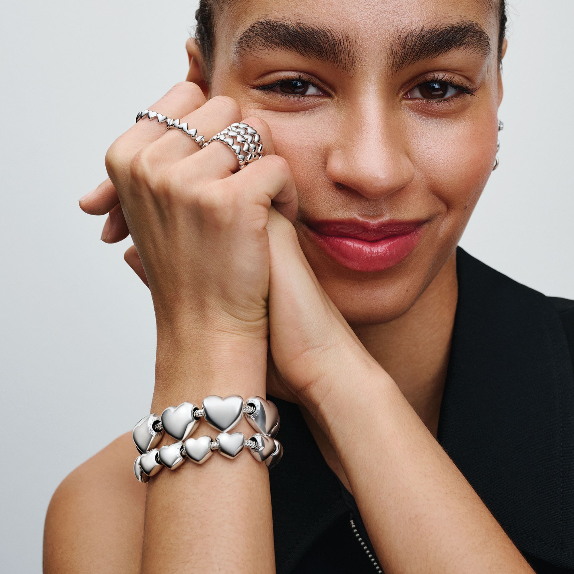 Pandora Reihe von Herzen Ring- Sterling Silber
