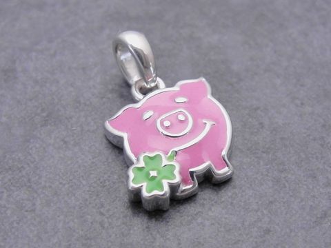 Silber Anhänger Glücksschwein mit Kleeblatt in pink und grün, glänzend. Hersteller Juwelier Harnisch, ideal für Glücksbringer oder als charmantes Schmuckstück.