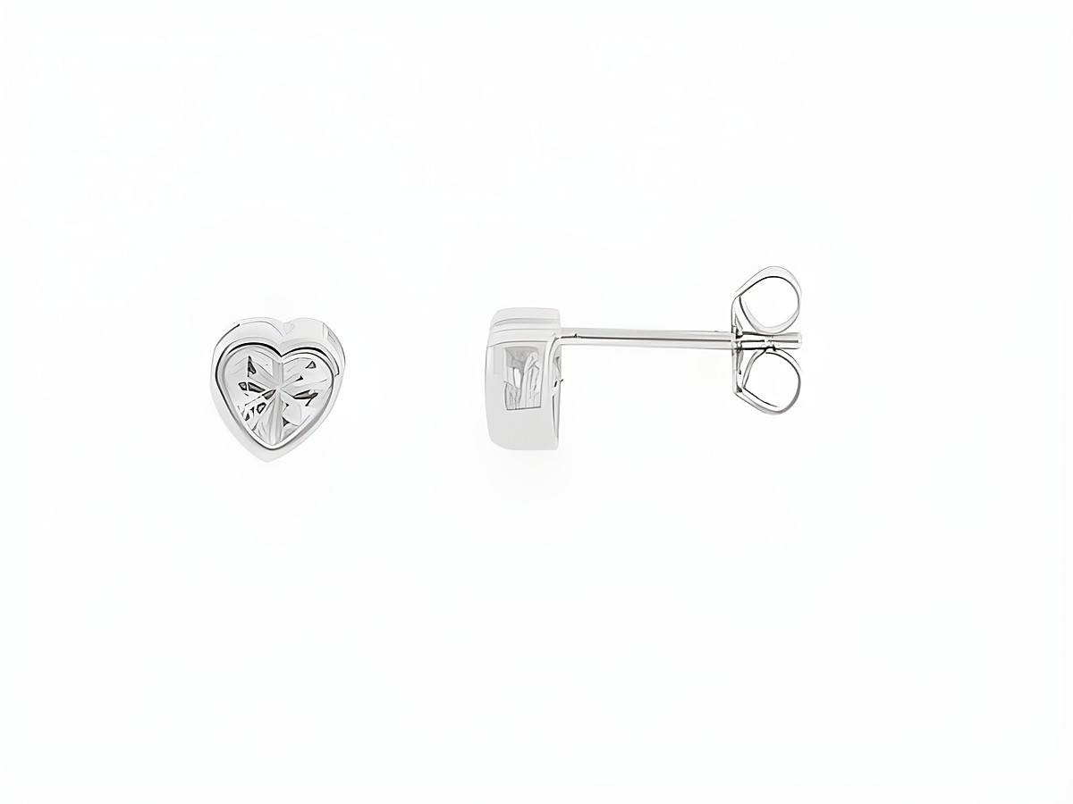 Silber Ohrringe in Herzform, Silber, 6,3 mm, mit Zirkonia Stecker, Hersteller Juwelier Harnisch, ideal für eleganten Schmuck.