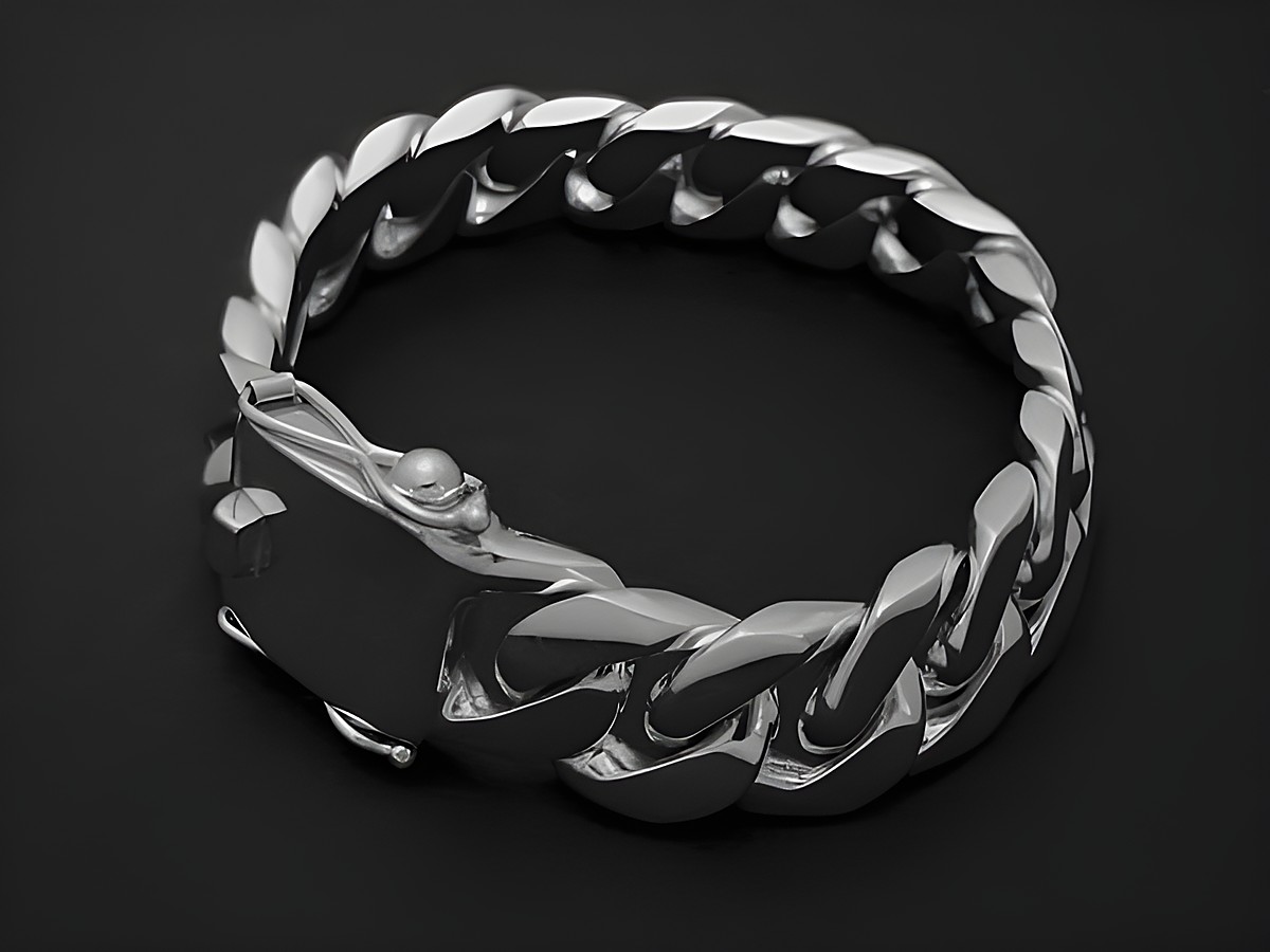 Silber Armband aus massivem Material in Panzerketten-Design, 22 cm lang und 17,5 mm breit, hergestellt von Juwelier Harnisch, ideal für Männer. – Ansicht 2