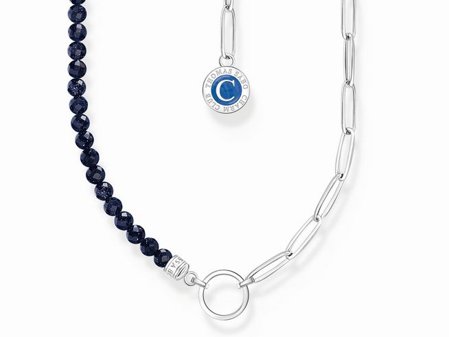 Thomas Sabo Kette KE2189-007-32-L45v aus Silber und dunkelblauen Steinketten mit einem Anhänger und einer eleganten Form, verstellbar von 40 bis 45 cm.