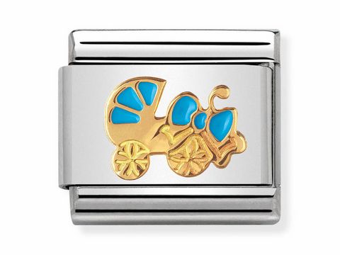 Bilderbeschreibung eines blauen Kinderwagens aus Emaille von Nomination, Modell Composable Classic, mit goldenen Elementen auf silbernem Hintergrund, ideal für die Kategorie Alltag.