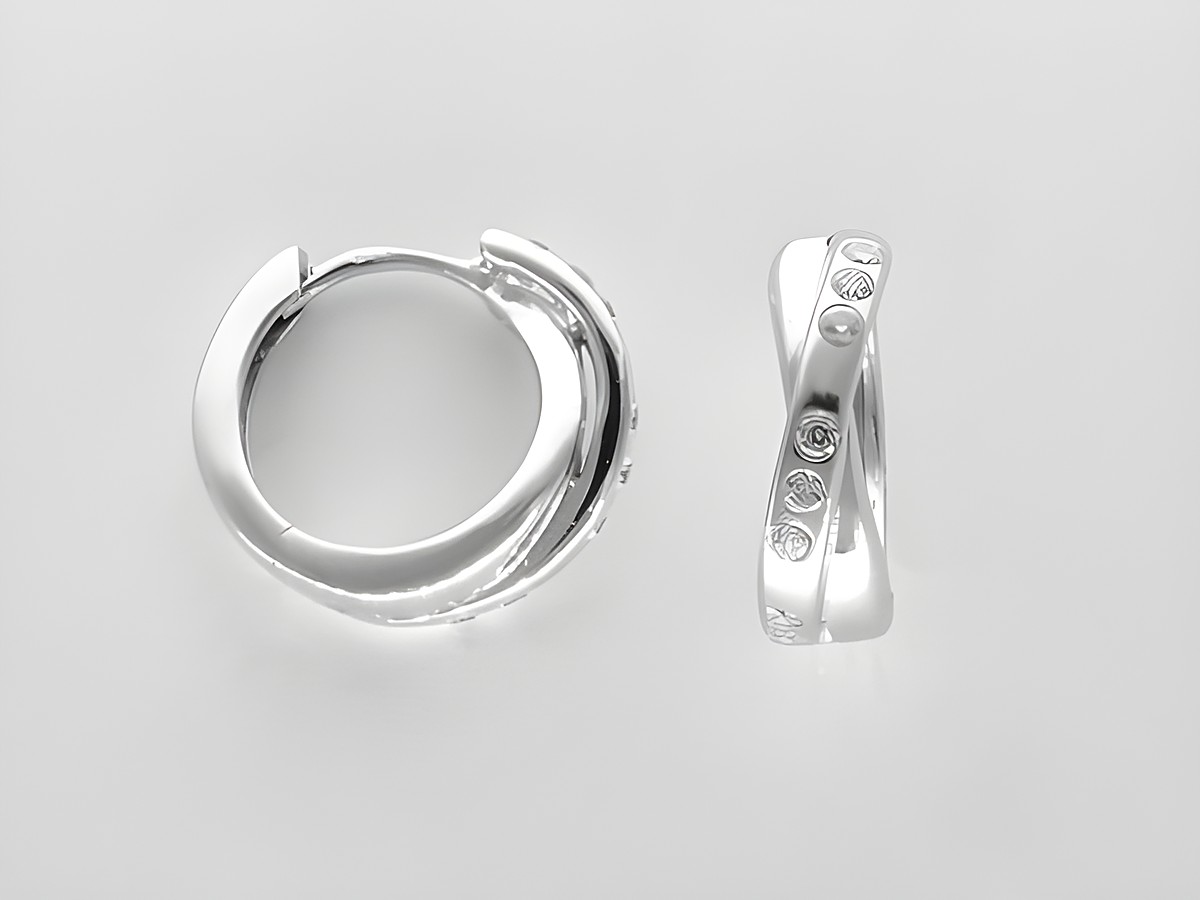 Silber Creolen 1,4 cm aus Sterling Silber mit Zirkonia, 4 x 2,7 mm, Hersteller Juwelier Harnisch, elegant und zeitlos, ideal für jeden Anlass. Prüfen Sie die Ausstrahlung der Ohrringe.