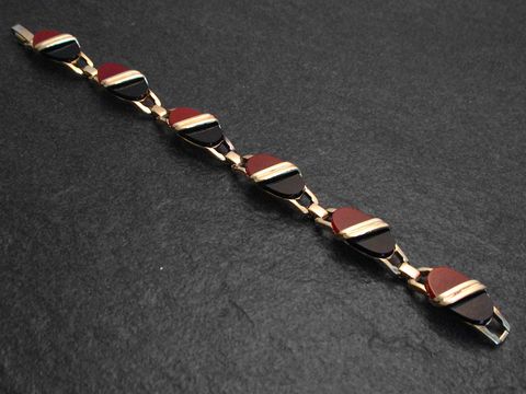 Silberarmband vergoldet 19 cm Design mit Onyx und Karneol in eleganter Anordnung, Hersteller Juwelier Harnisch, ideal für stilbewusste Damen.