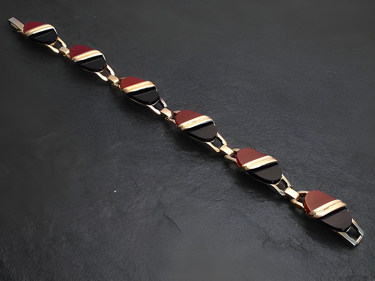 Silberarmband vergoldet 19 cm Design mit Onyx und Karneol in eleganter Anordnung, Hersteller Juwelier Harnisch, ideal für stilbewusste Damen.