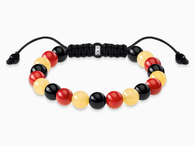 Thomas Sabo Armband in den Farben Schwarz, Rot und Gold mit 8 mm großen Perlen, verstellbar von 16 bis 24 cm, hergestellt von Thomas Sabo.