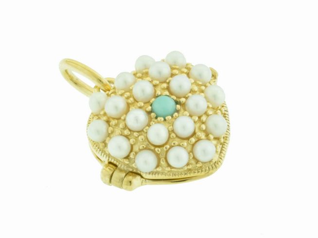 302407-0 Bezaubernder Anhänger in Herzform aus vergoldetem Silber 925 mit türkisem Stein und Zuchtperlen, gefertigt von Juwelier Harnisch.