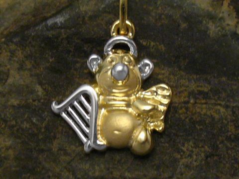 Niedlicher bicolor Anhänger Engel mit Harfe in Gold und Silber, aus dem Hause Juwelier Harnisch, perfekt als Schmuckstück oder Geschenk.