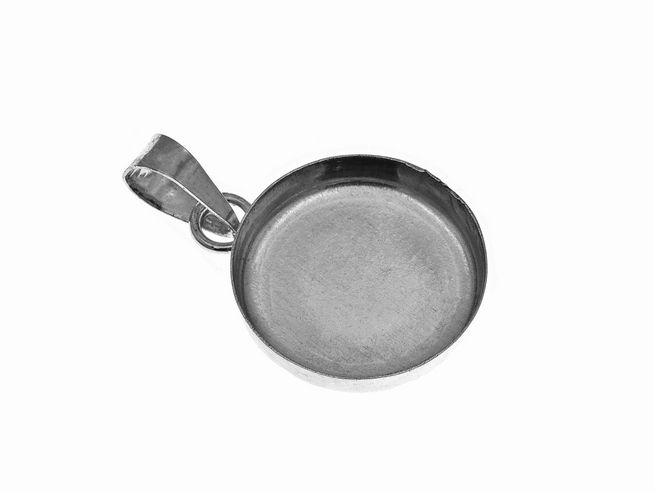 Blanko Sterling Silber Medaillon Fassung von Juwelier Harnisch, ohne Motiv, ideal zur persönlichen Gestaltung, mit Aufhängung für Kette.