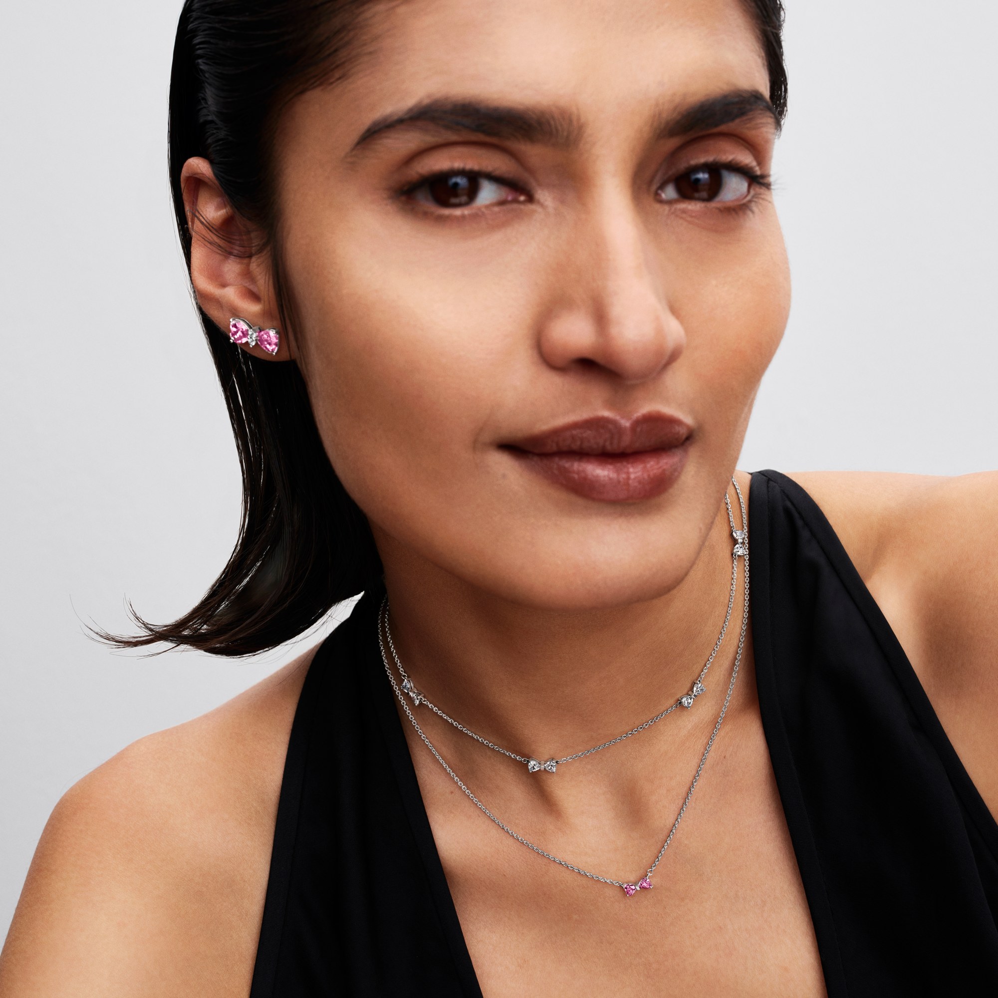 Pandora Schleife Ohrstecker - Sterling Silber - Zirkonia Pink – Ansicht 4