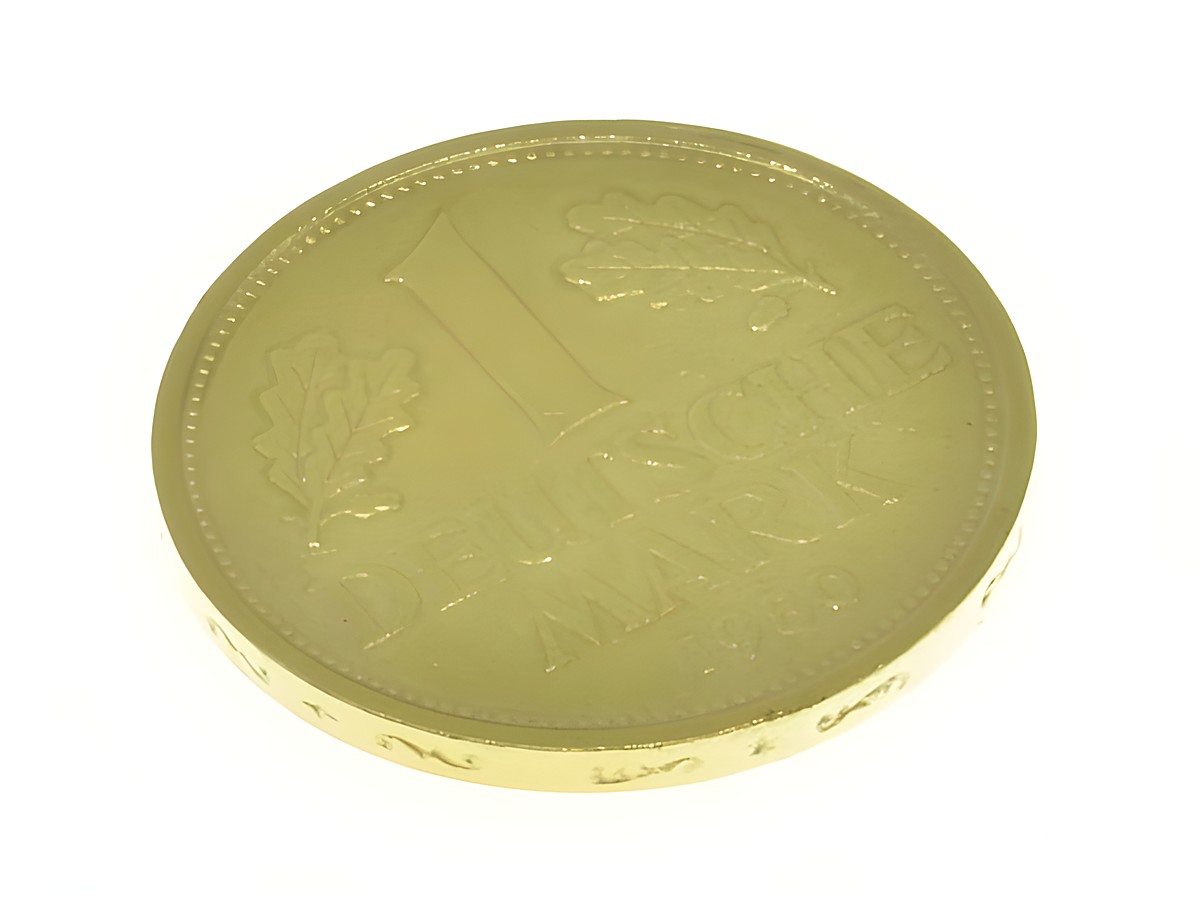 DM Münze in Gelbgold vergoldet, retro und nostalgisch, aus dem Jahr 1989, mit der Prägung 1 DEUTSCHE MARK und Eichenblättern, Hersteller Juwelier Harnisch.