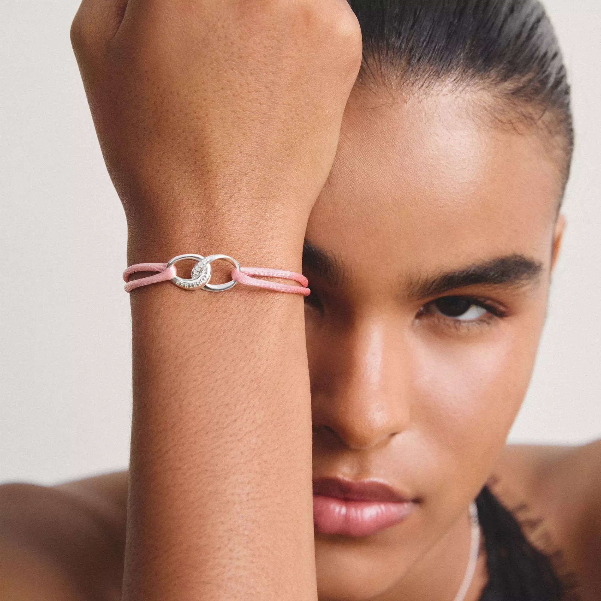 Thomas Sabo Textilarmband Together pink mit weißem Zirkonia – Silber – 24 cm – 11,5 mm hoch – Ansicht 4