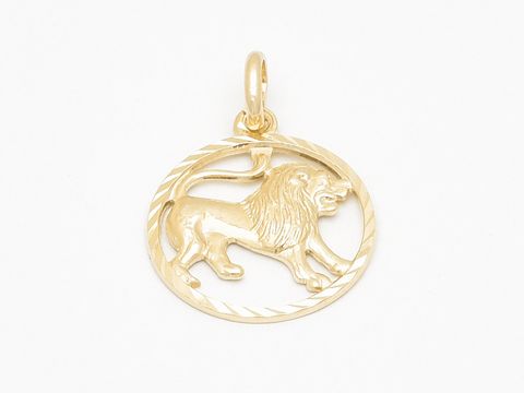 Löwe gold Sternzeichen diamantiert 17 mm von Juwelier Harnisch mit einem detaillierten Löwen im runden Rahmen, ideal als Schmuckstück oder Geschenk.