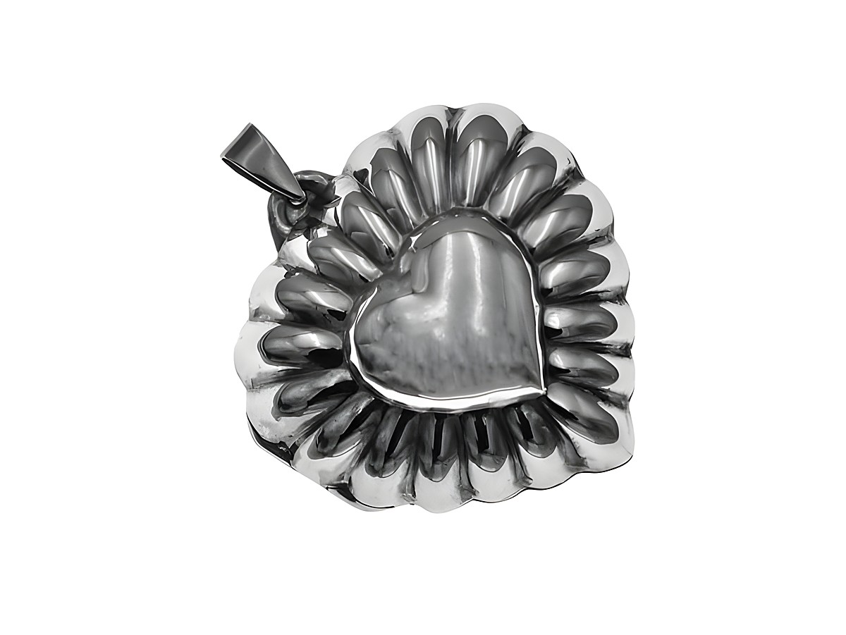 Silber Medaillon in Herzform, pompös und aus Sterling Silber, vom Hersteller Juwelier Harnisch, präsentiert sich mit einer stilvollen Reliefstruktur und einem seidigen Glanz.