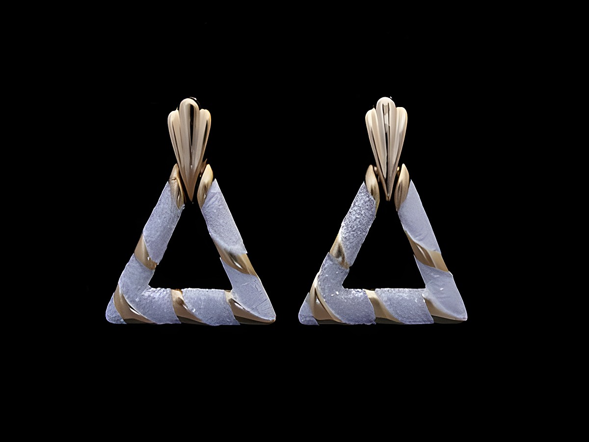 Dreieckige Ohrringe aus Modeschmuck in goldfarben und silberfarben glitzernd, Hersteller Juwelier Harnisch, inkl. Ear Cuffs.