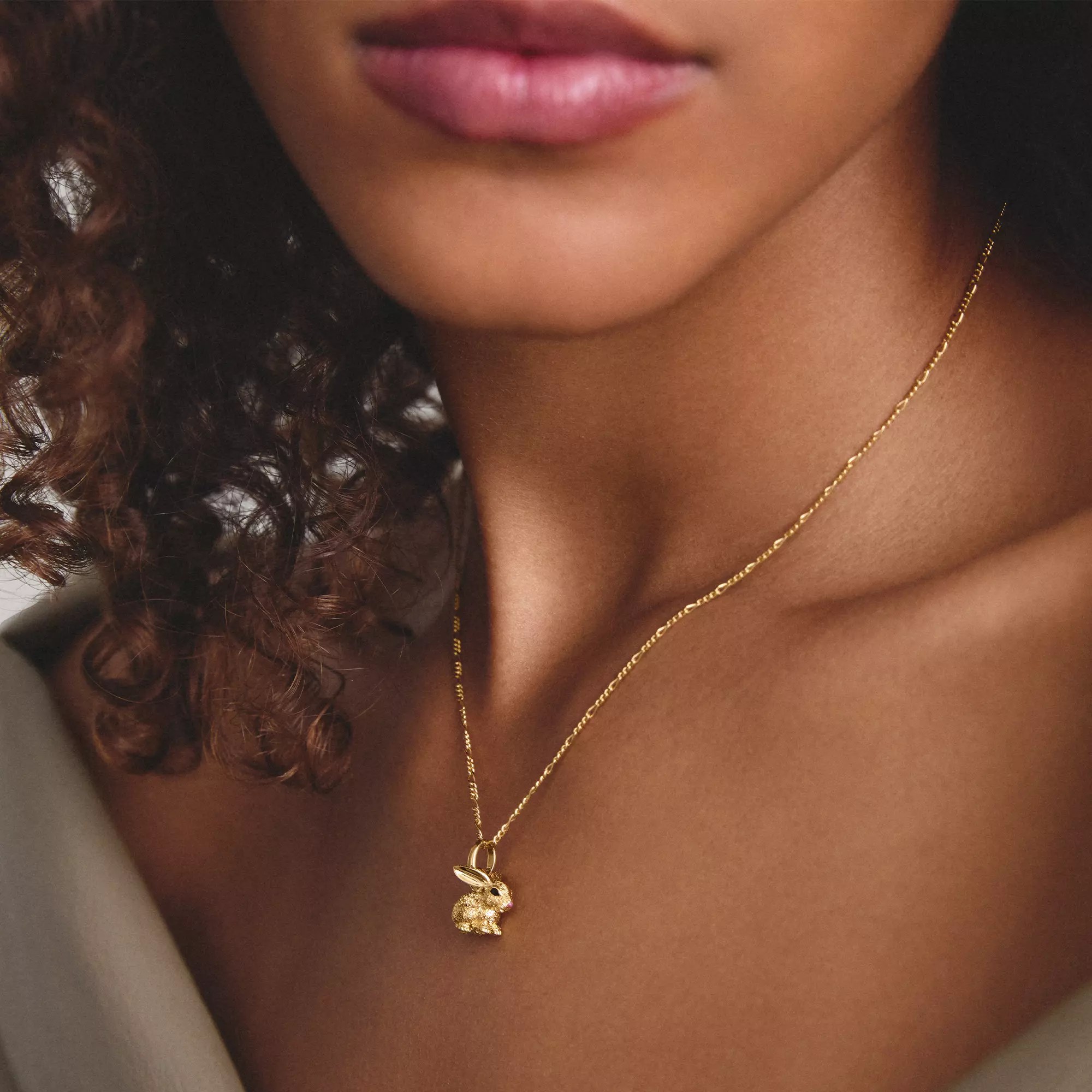 Thomas Sabo Connect - Charm Hase - 18k Gelbgold Vergoldung - Kaltemail – Ansicht 3