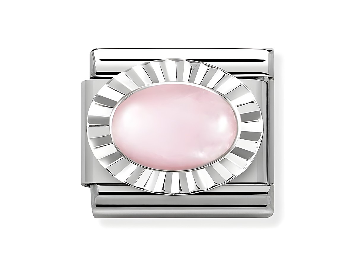 Elegantes Charm von Nomination mit einem ovalen, diamantierten Rosenquarz in einem strahlenden Silberrahmen, perfekt für jede Schmuckkollektion.