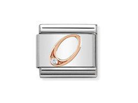 Nomination 430315 00 Zahlen Composable Classic zeigt einen charmanten Silberarmbandschmuck mit einem ovalen Design und einem kleinen funkelnden Stein in Roségold.