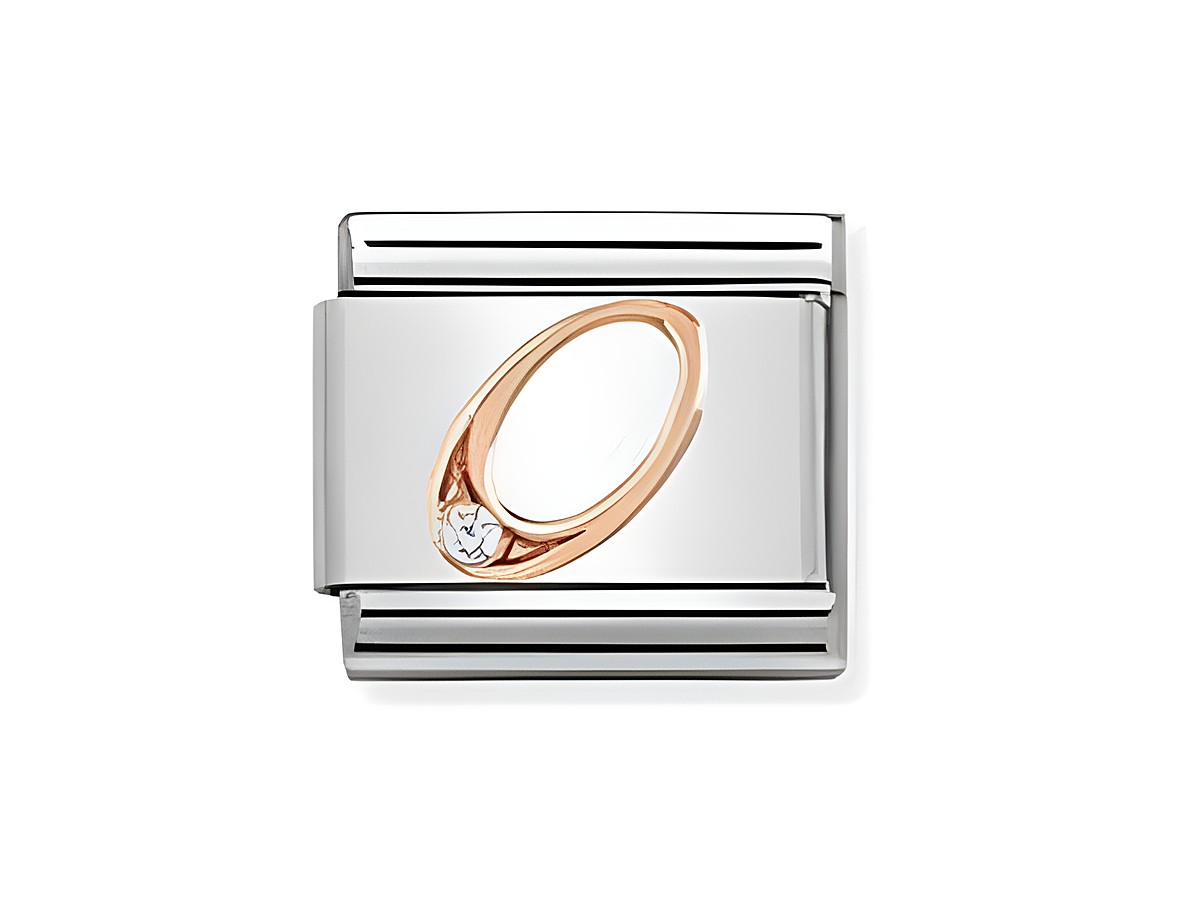 Nomination 430315 00 Zahlen Composable Classic zeigt einen charmanten Silberarmbandschmuck mit einem ovalen Design und einem kleinen funkelnden Stein in Roségold.