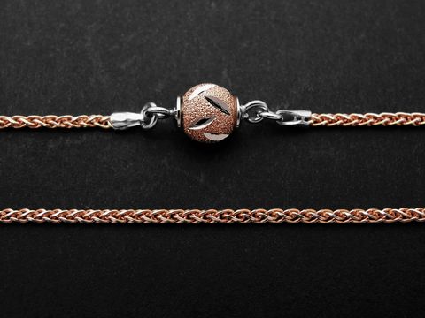 Silber Kette Venezia rosé vergoldet rhodiniert 46 cm von Juwelier Harnisch mit magnetischem Verschluss, elegant und modern gestaltet, ideal für jeden Anlass.