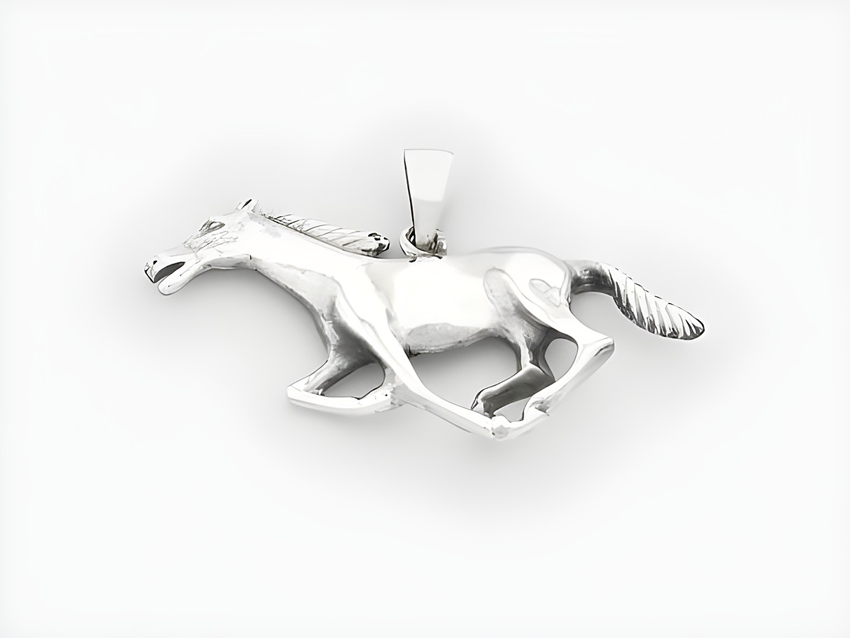 Anhänger in Form eines rennenden Pferdes aus Sterling Silber, ideal für den Reitsport, hergestellt vom Juwelier Harnisch, ein wunderschönes Schmuckstück für Tierliebhaber.