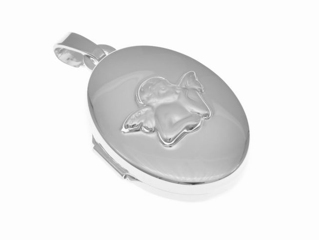 Ovales Medaillon aus 585 Weißgold mit einem traumhaften Schutzengel-Design, hergestellt von Juwelier Harnisch, ideal für persönliche Erinnerungen.