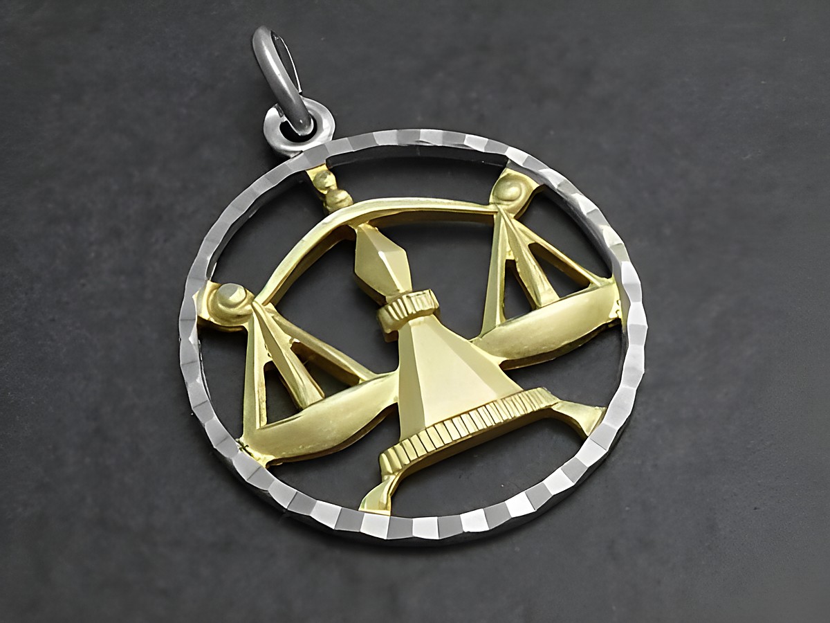 Waage 925 Sterling Silber Sternzeichen mit Vergoldung, detaillierter Anhänger mit dem Symbol der Waage, Hersteller Juwelier Harnisch, ideal als Geschenk oder Schmuckstück.