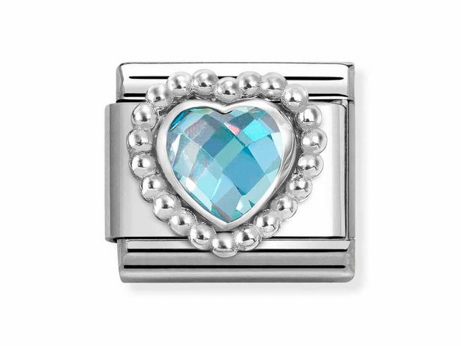 Silberne Herz Kugelfassung mit himmelblauem, facettiertem Zirkonia, umgeben von einer Perlkranz-Optik, geeignet für die Nomination Classic 330606.