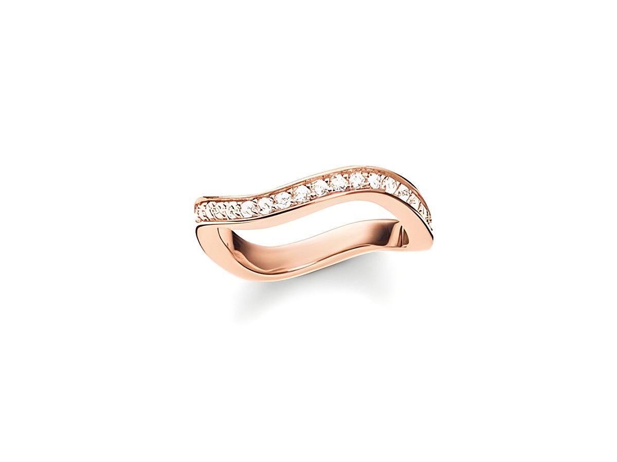 Midi Ring von Thomas Sabo aus Sterling Silber, vergoldet in Roségold, mit Zirkonia Steinchen, Größe 44. Der Ring hat eine geschwungene Form und glitzert durch die Zirkonia.