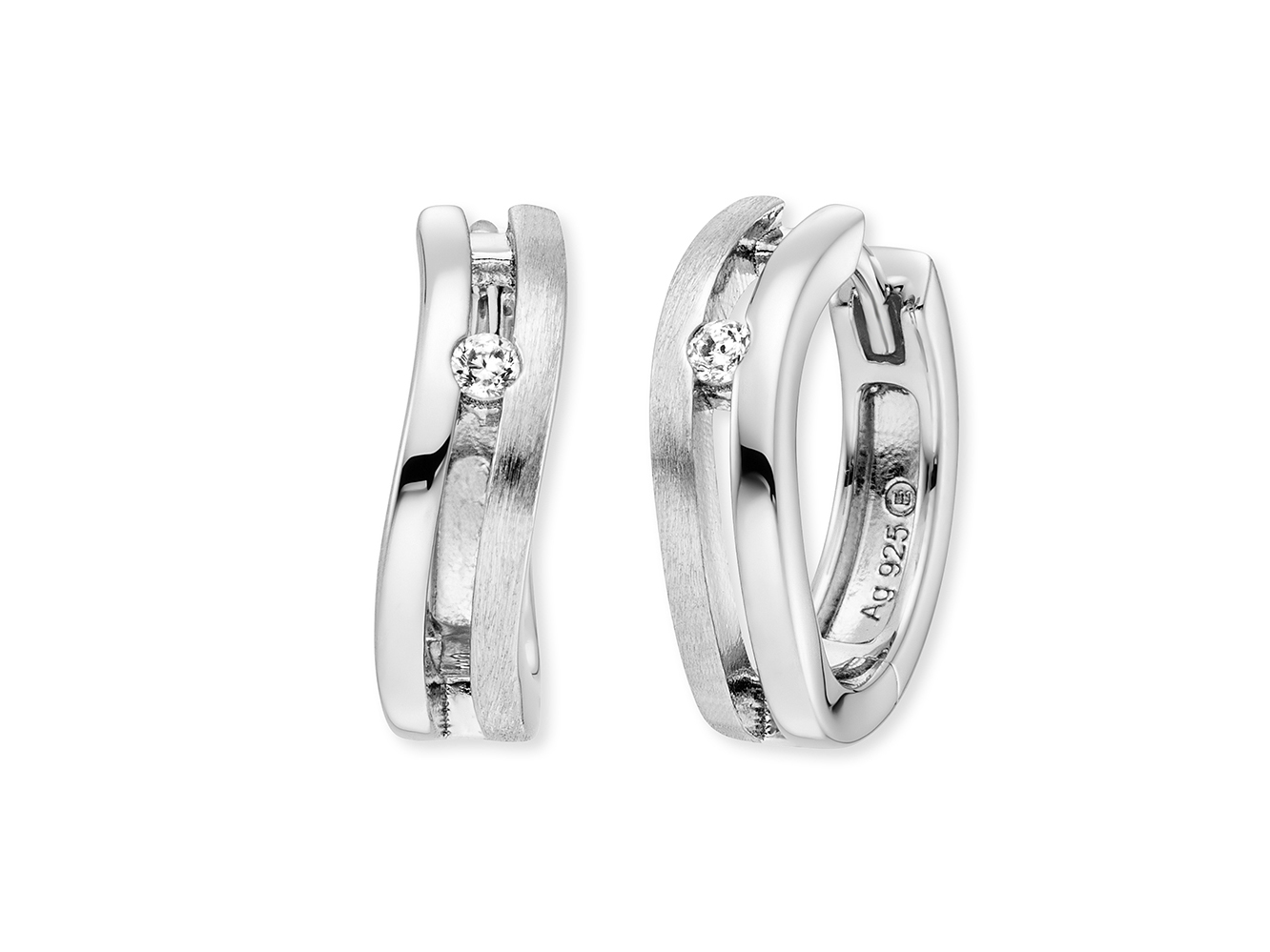 Engelsrufer ERE-ELLA-ZI-CR-16 BASIC Creole Ella mit Zirkonia in Silber rhodiniert, elegante Ohrringe mit einem schlichten, modernen Design und funkelnden Details, Durchmesser 16 mm.