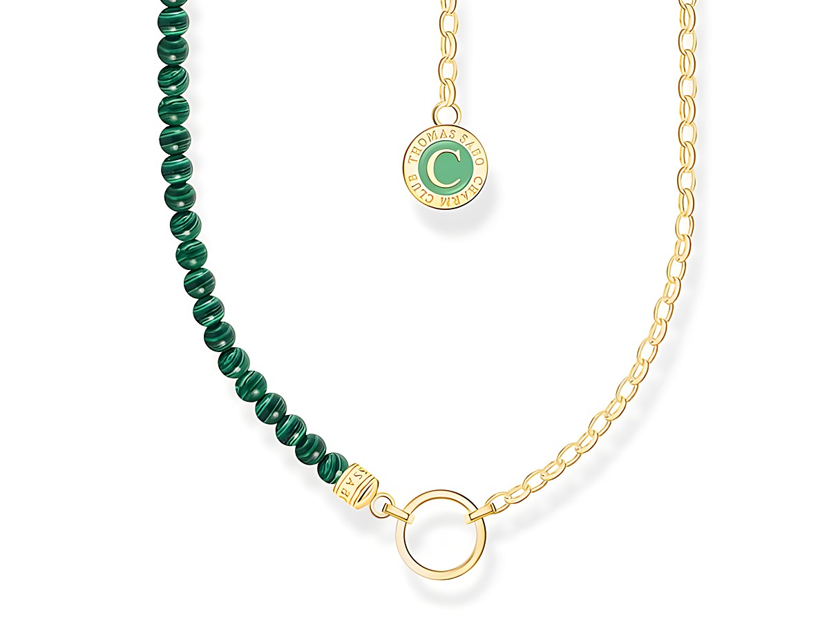 Kette von Thomas Sabo mit grünen Beads aus imitierter Malachit und Silber in Gelbgold vergoldet, Länge einstellbar von 40 bis 45 cm, mit markanter Anhänger-Tag.