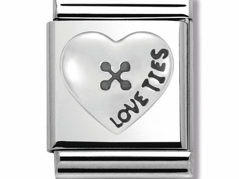Silberner Nomination Big Herz Knopf mit der Gravur Love ties, elegantes Design für kreative Armbänder, ideal als persönliches Geschenk oder Modeaccessoire.
