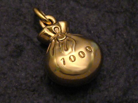 Geld Sack mit der Prägung 1000 als Gold 333 Anhänger von Juwelier Harnisch, ein schöner Glücksbringer, ideal für jeden Anlass.