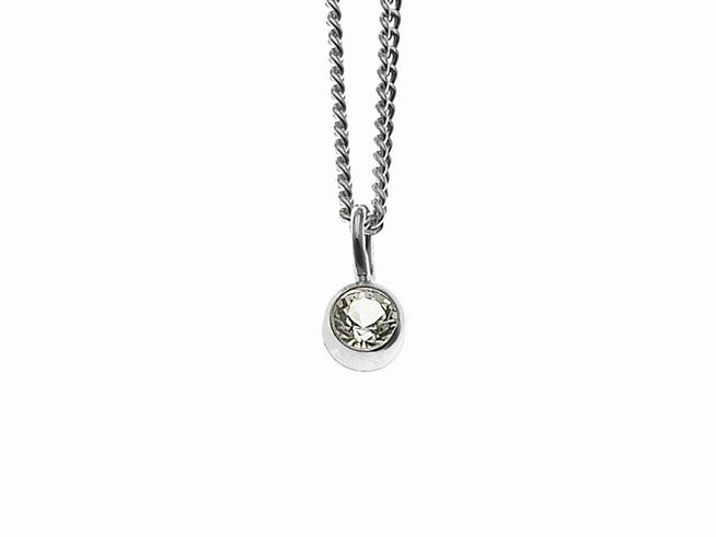 Zierliche Kette aus echtem Silber mit einem kleinen Anhänger, besetzt mit einem funkelnden Zirkonia, Länge 38 cm, Hersteller Juwelier Harnisch, elegant und zeitlos.