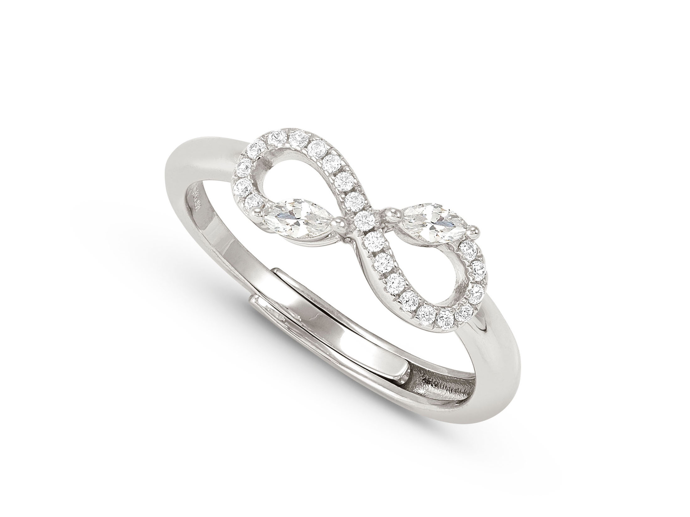 Der Ring aus Sterling Silber hat ein Infinity-Design mit funkelnden Zirkonia-Steinen. Er ist in der Größe 51-59 verstellbar und strahlt Eleganz aus. Perfekt als Geschenk.