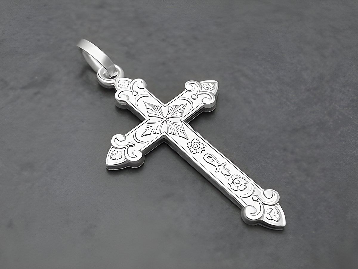 Kreuz poliert und nostalgisch aus Sterling Silber mit filigranem Muster, 27 mm, hergestellt von Juwelier Harnisch. Ein elegantes Schmuckstück für besondere Anlässe.