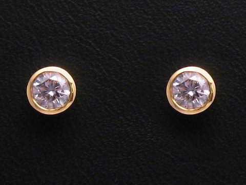 Gold Ohrringe stilvoll Gold 585 Brillant zus. 0,50 ct. von Juwelier Harnisch, mit funkelnden Brillanten in zarter Fassung, ideal für elegante Anlässe.