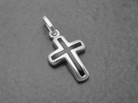 Kreuz poliert schwarz und Sterling Silber Anhänger mit lackierter schwarzer Fläche und einem Stein, Hersteller Juwelier Harnisch, elegant und zeitlos gestaltet.