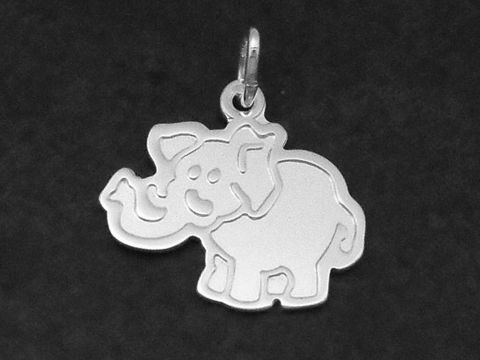 Süßer teilmattierter Elefant Silber Anhänger vom Juwelier Harnisch, präsentiert in einer charmanten Tiermotivik. Ideal für Schmuckliebhaber und Tierfreunde.