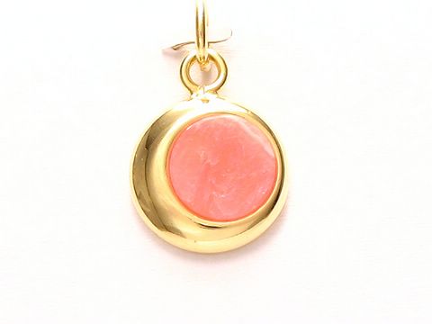 Rhodochrosit runder Anhänger mit Goldauflage von Juwelier Harnisch, elegantes Design mit zartem Rosa des Steins, ideal für stilvolle Akzente.