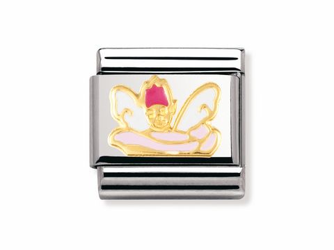 403027203-0 Die NOMINATION Classic Blumen-Fee Fantasia 030272 03 zeigt eine fantasievolle, emaillierte Fee mit bunten Flügeln in Gold und Pink auf einem silbernen Basisdesign, ideal für kreative Schmuckliebhaber.