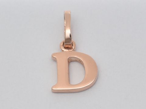 Buchstabe D Anhänger aus 925 Sterling Silber rosé vergoldet, Hersteller Juwelier Harnisch, stilvolles Design für persönliche Akzente, ideal für Schmuckliebhaber.
