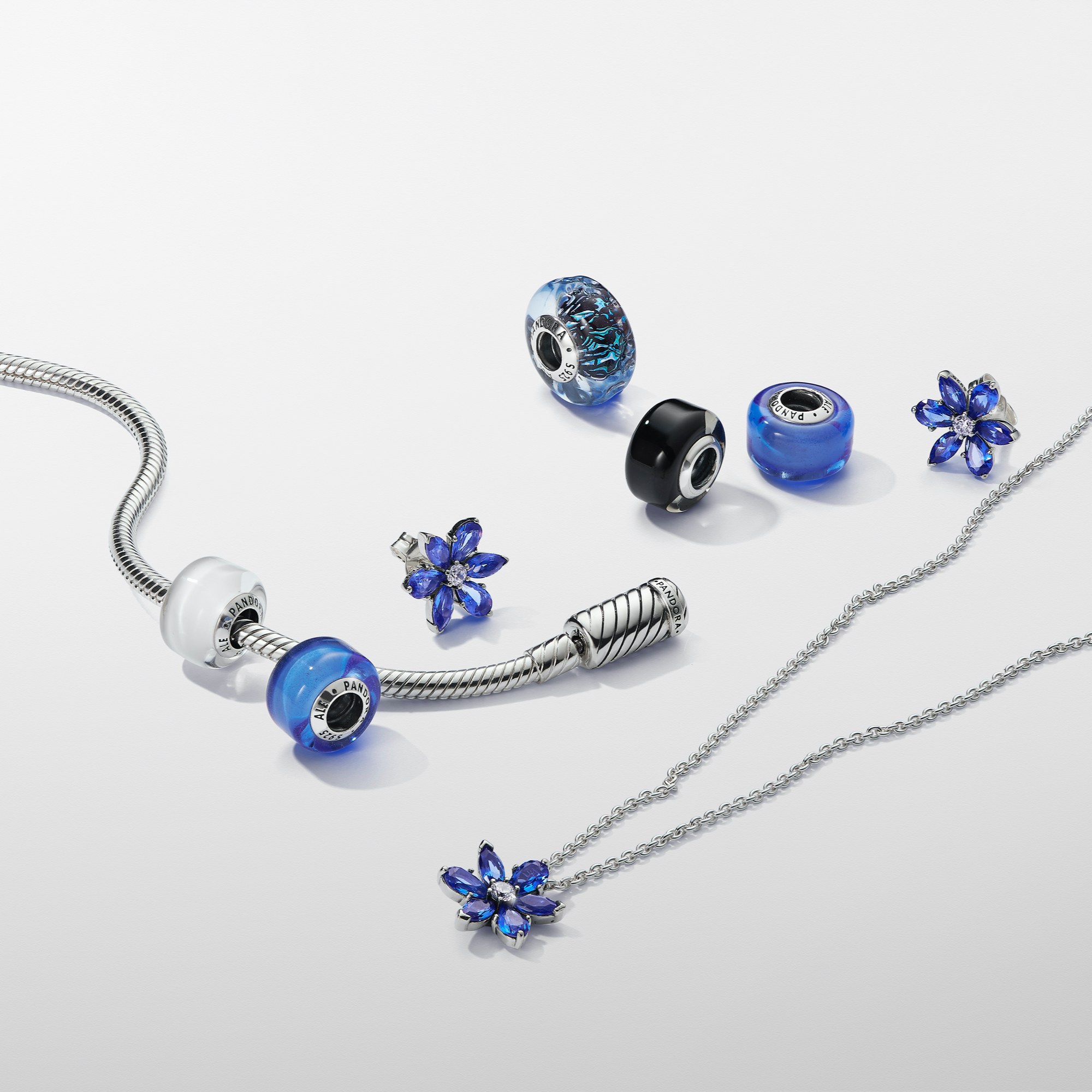 Pandora Weißes Murano-Glas Mini-Charm - Sterling Silber - Weiß – Ansicht 4