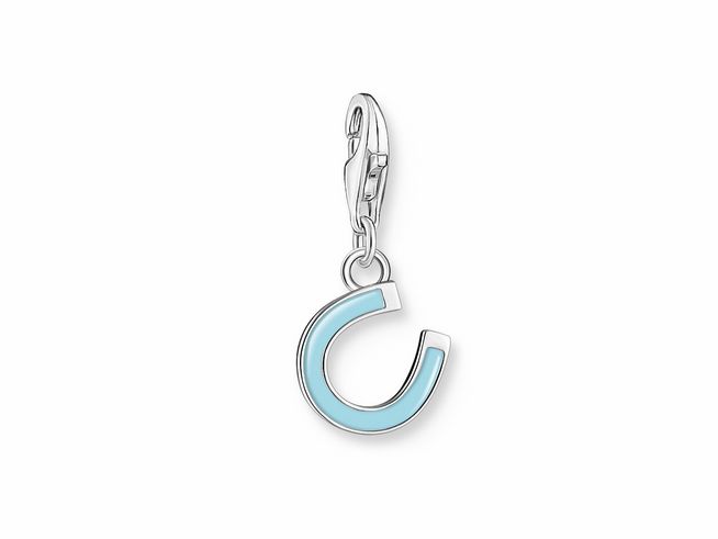 Charm-Anhänger von Thomas Sabo in Form eines Hufeisens aus Silber mit türkiser Emaille, neuheit 2019-007-17, ideal als modisches Accessoire.